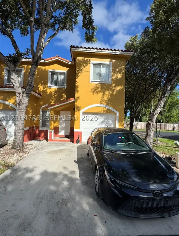 18251 SW 108th Pl, Miami, FL 33157