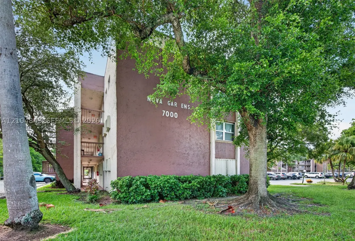7000 Nova Dr #301E, Davie, FL 33317 - #1