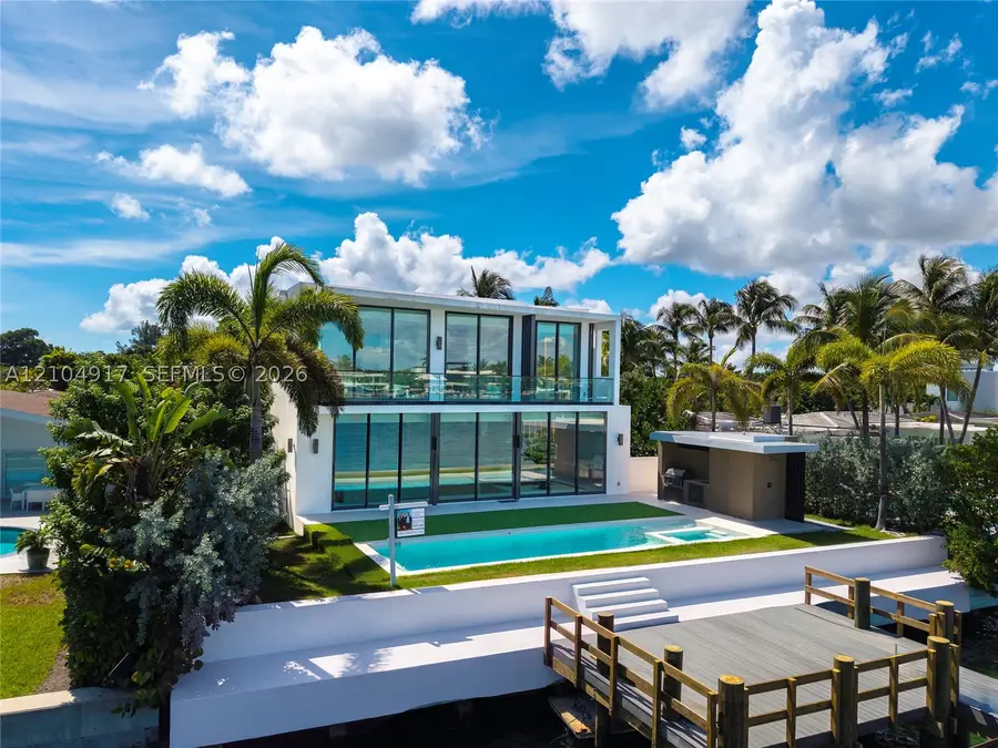 271 N Shore Dr, Miami Beach, FL 33141 - #2