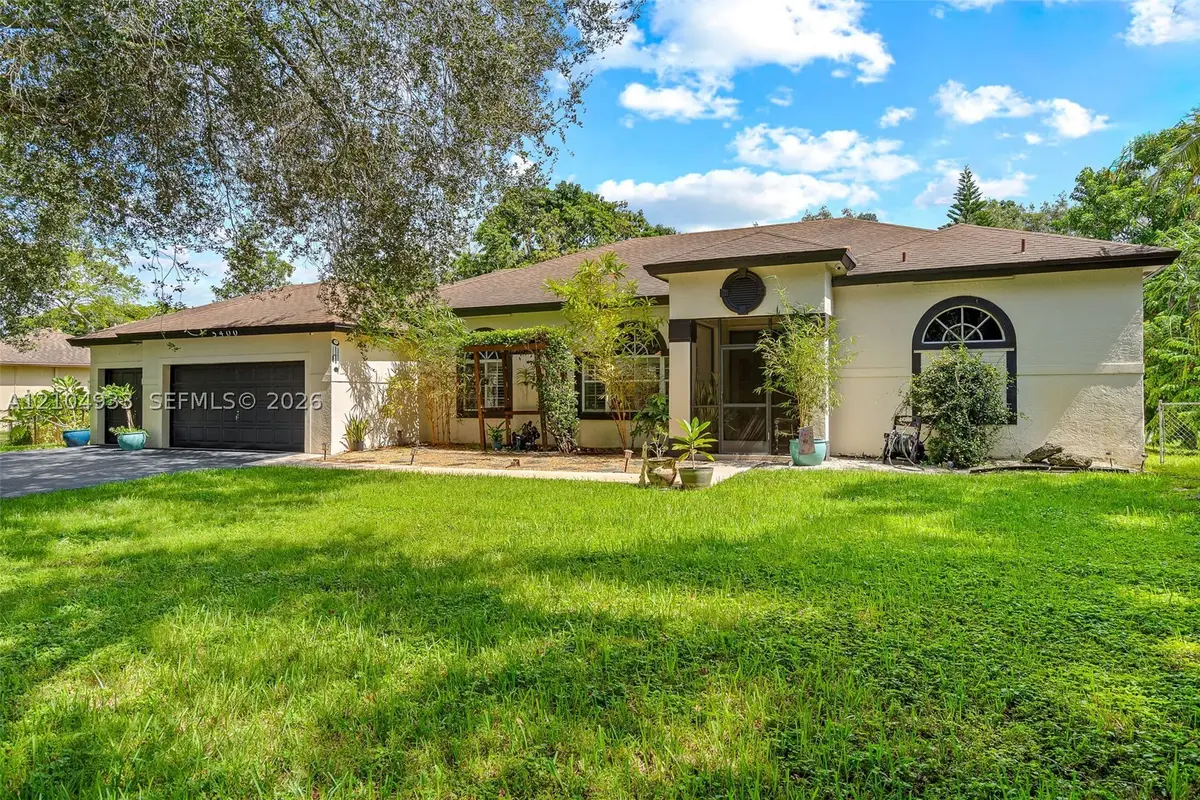 5400 SW 199th Ave, Pembroke Pines, FL 33332 - #1