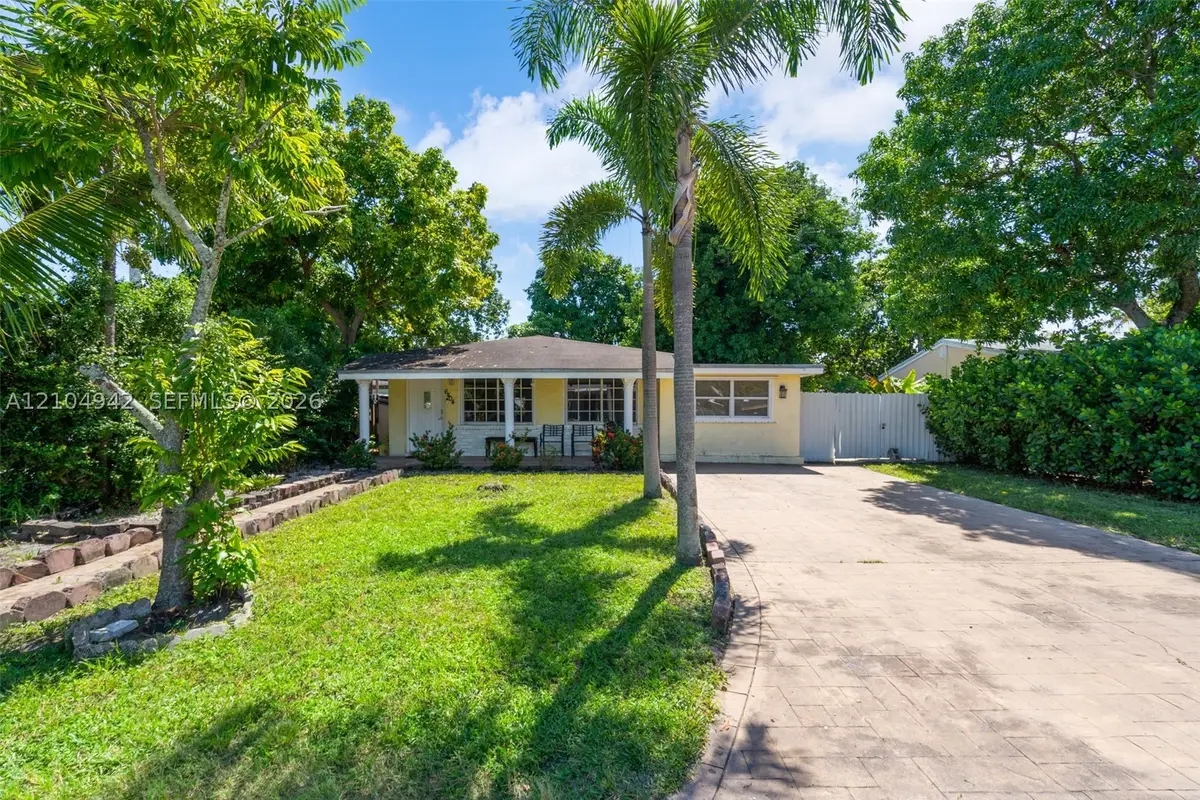 6404 SW 22nd St, Miramar, FL 33023 - #1