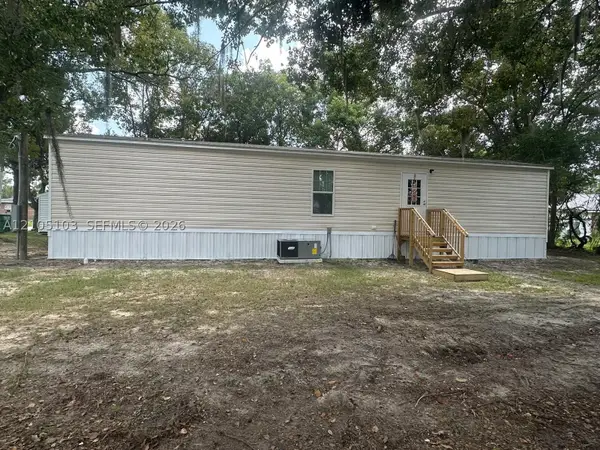 862 NE Coldwater Ave, Other, FL 32055
