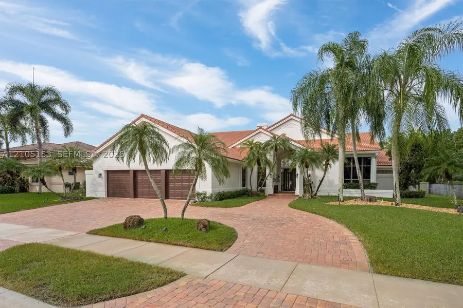 355 Coconut Cir, Weston, FL 33326 - #2