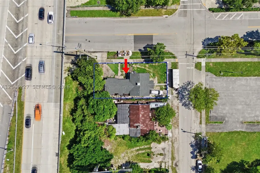 301 NW 37th St, Miami, FL 33127 - #3