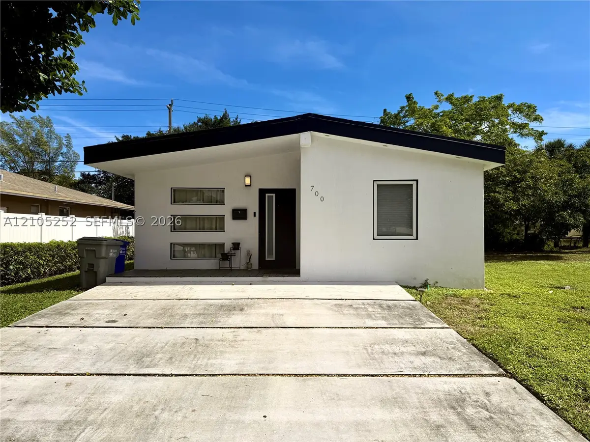 700 NW 17th Ter, Pompano Beach, FL 33069 - #1