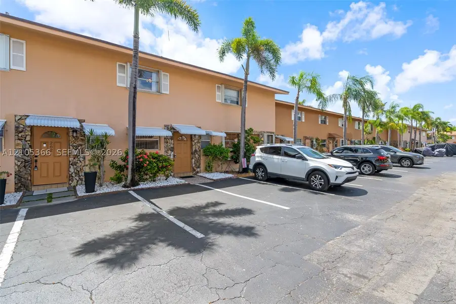 450 SE 7th St #261, Dania Beach, FL 33004 - #2