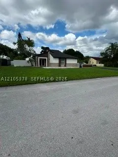 15281 SW 153rd St, Miami, FL 33187
