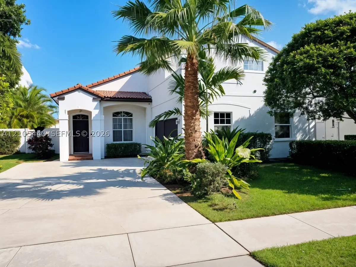 17415 NW 10th St, Pembroke Pines, FL 33029 - #1