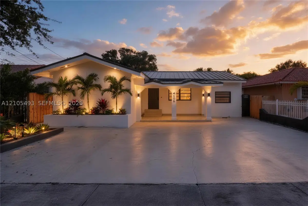 4606 SW 1st St, Miami, FL 33134 - #1
