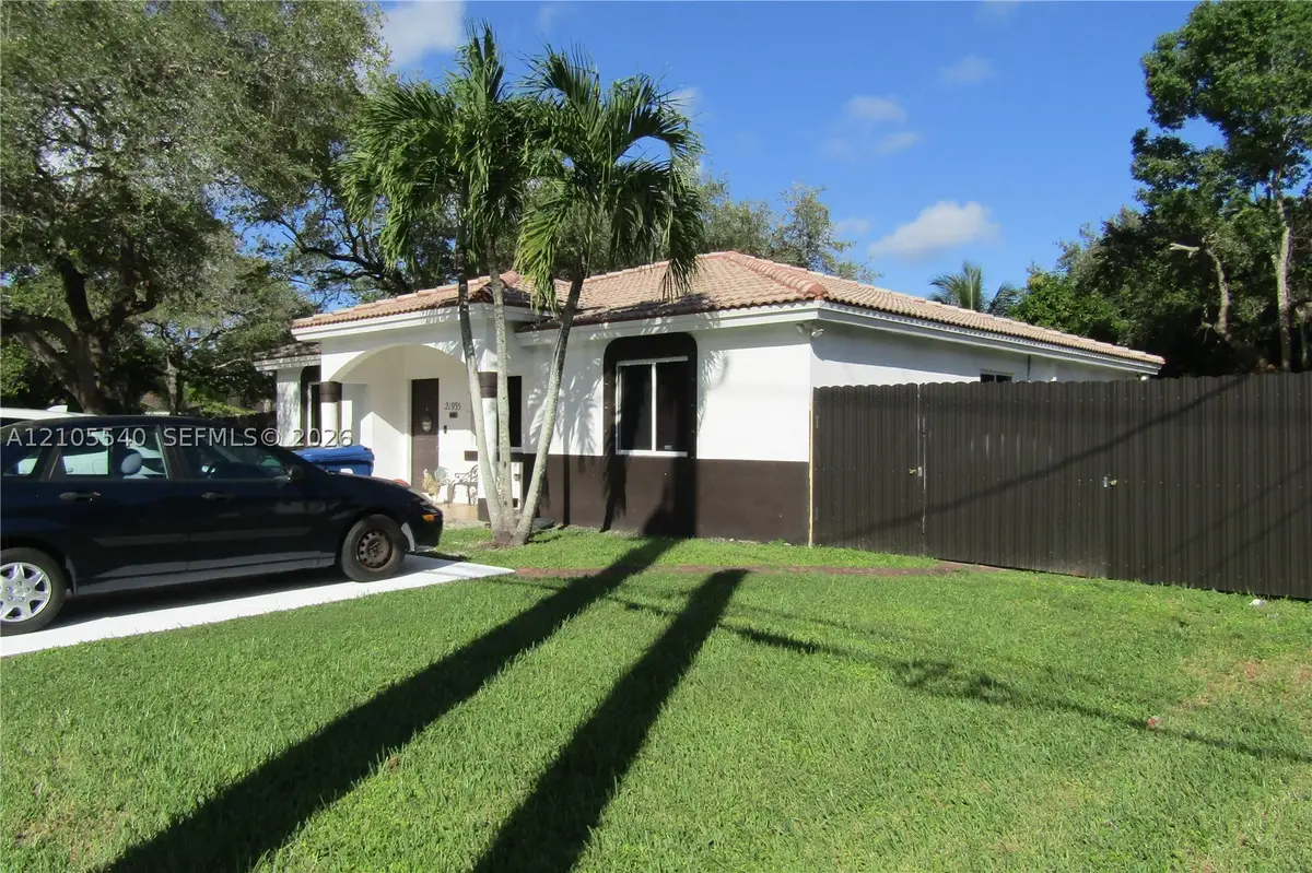 21935 SW 102nd Ave, Cutler Bay, FL 33190 - #1