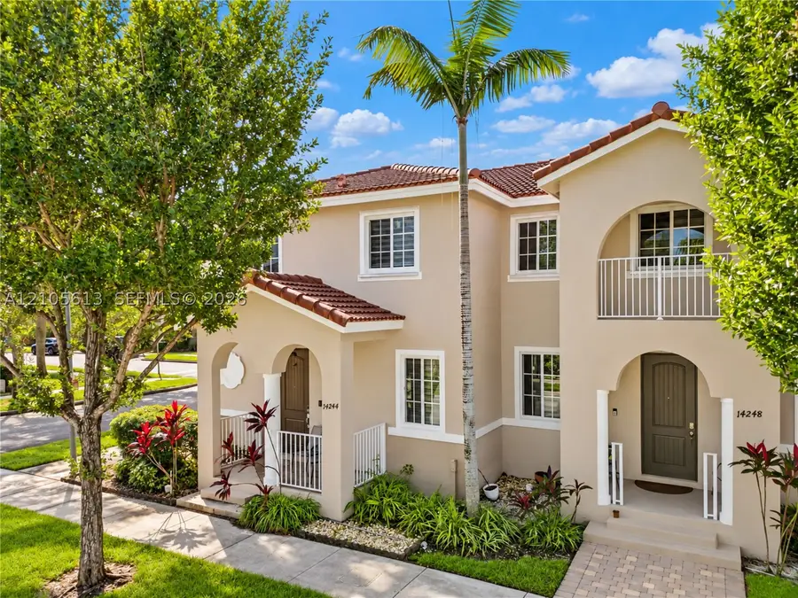 14244 SW 272nd Ln, Homestead, FL 33032 - #2
