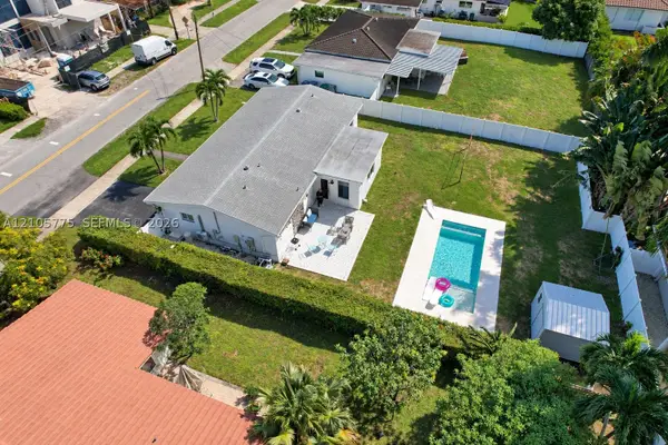 21230 NE 24th Ct, Miami, FL 33180
