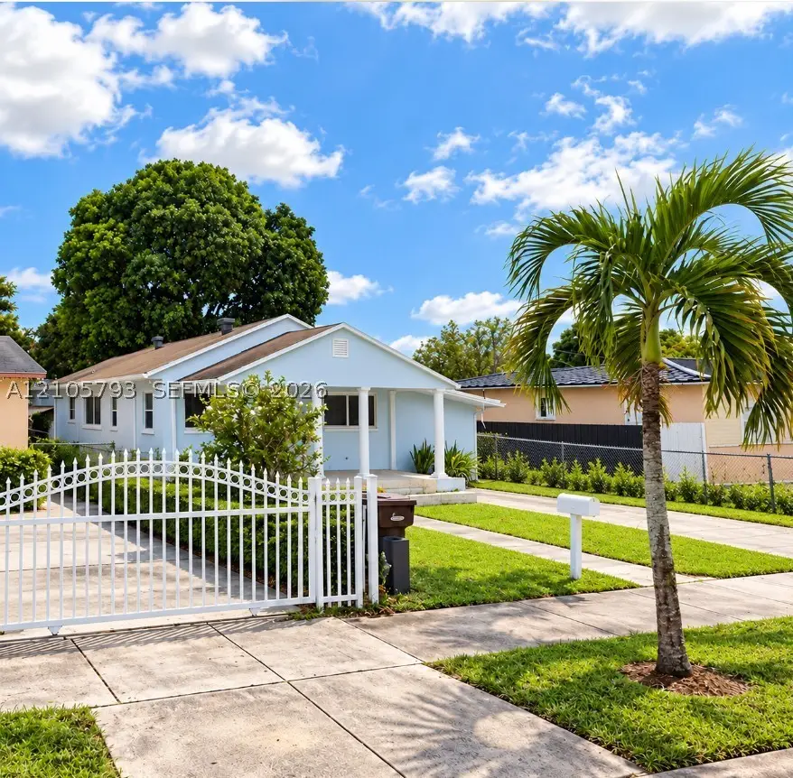 258 E 12th St, Hialeah, FL 33010 - #1