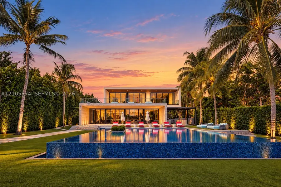 4395 Pine Tree Dr, Miami Beach, FL 33140 - #2