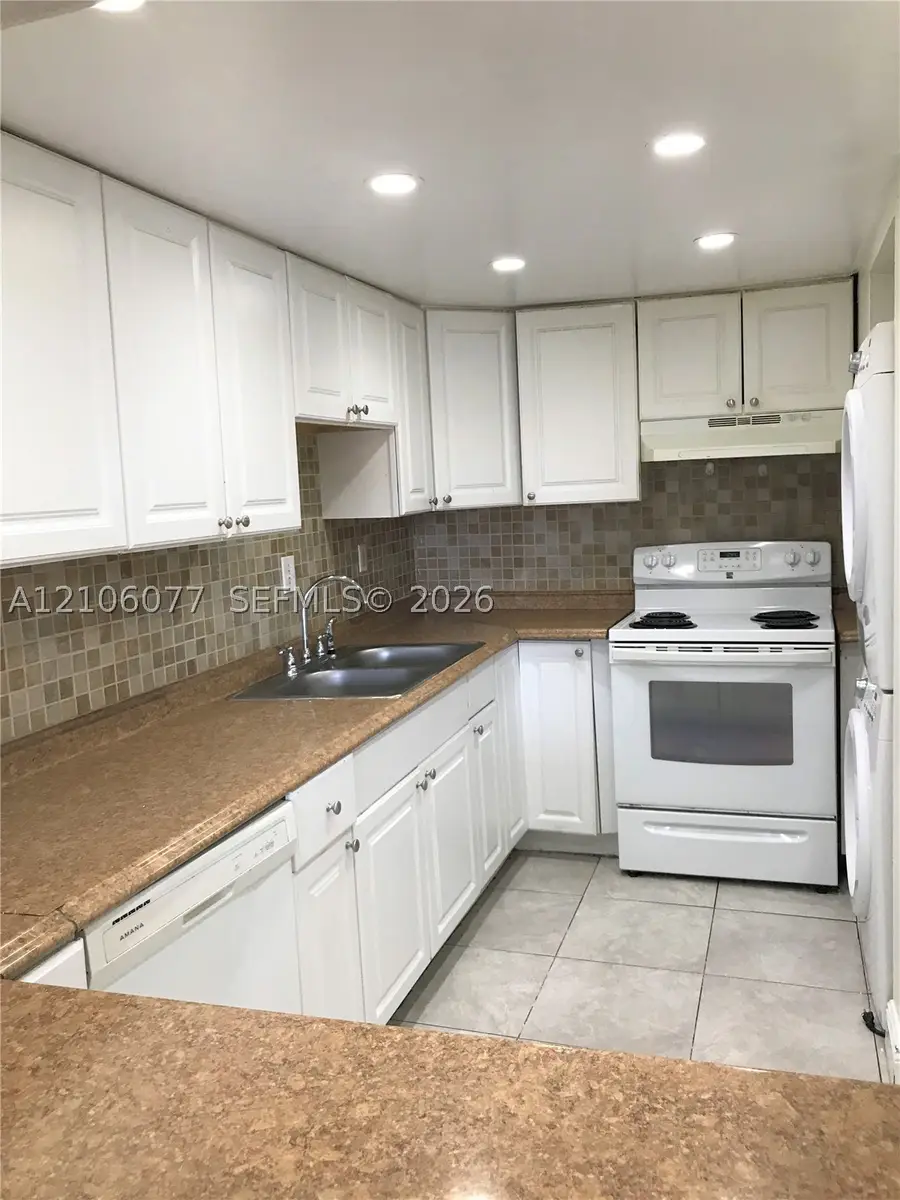 10000 NW 80 Ct #2543, Hialeah Gardens, FL 33016 - #3
