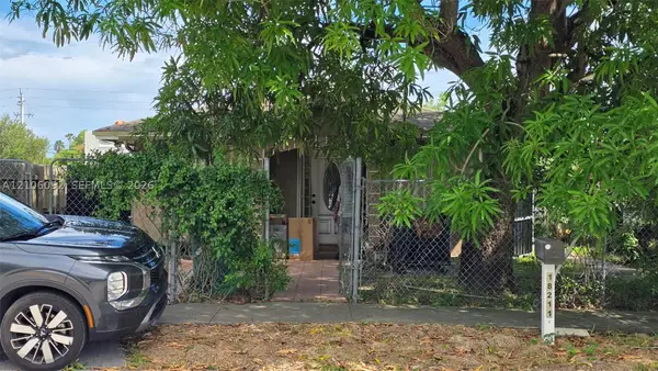 18211 SW 102nd Ave, Miami, FL 33157