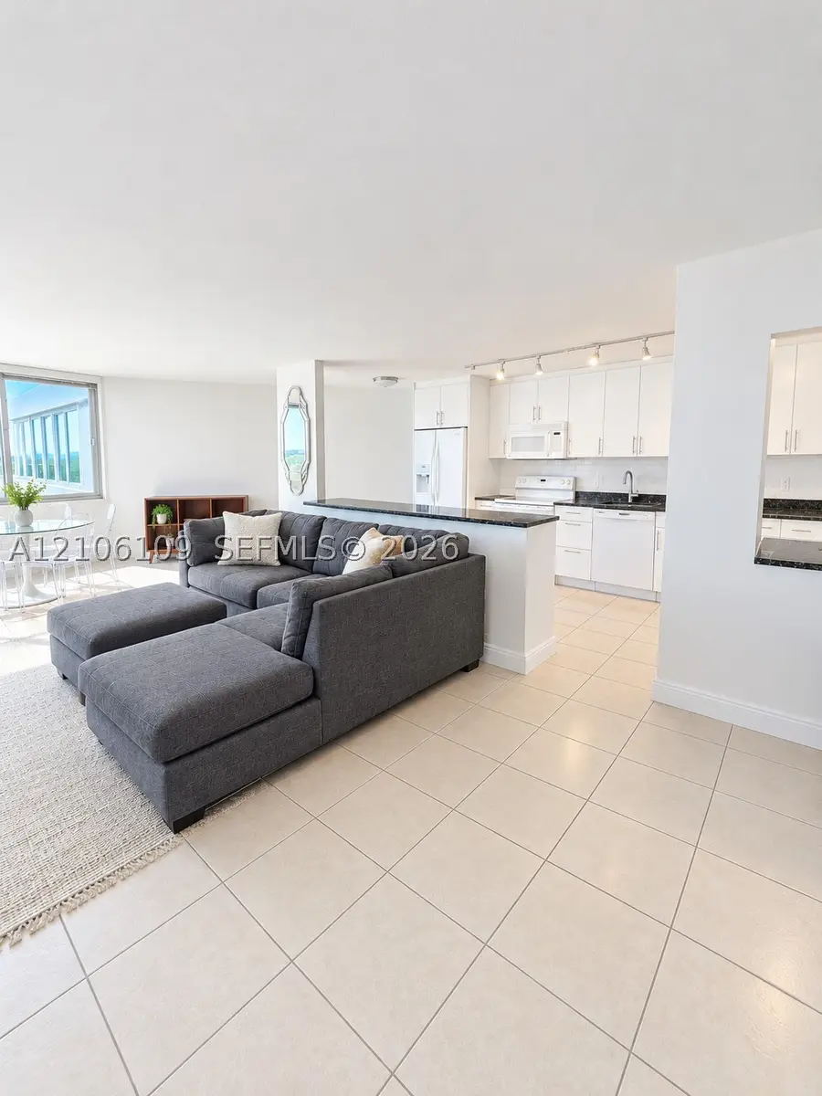 7135 Collins Ave #1221, Miami Beach, FL 33141 - #2
