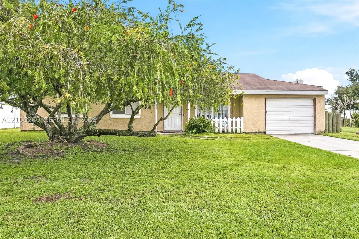 2017 SE Ancora Ct, Port Saint Lucie, FL 34952 - #1