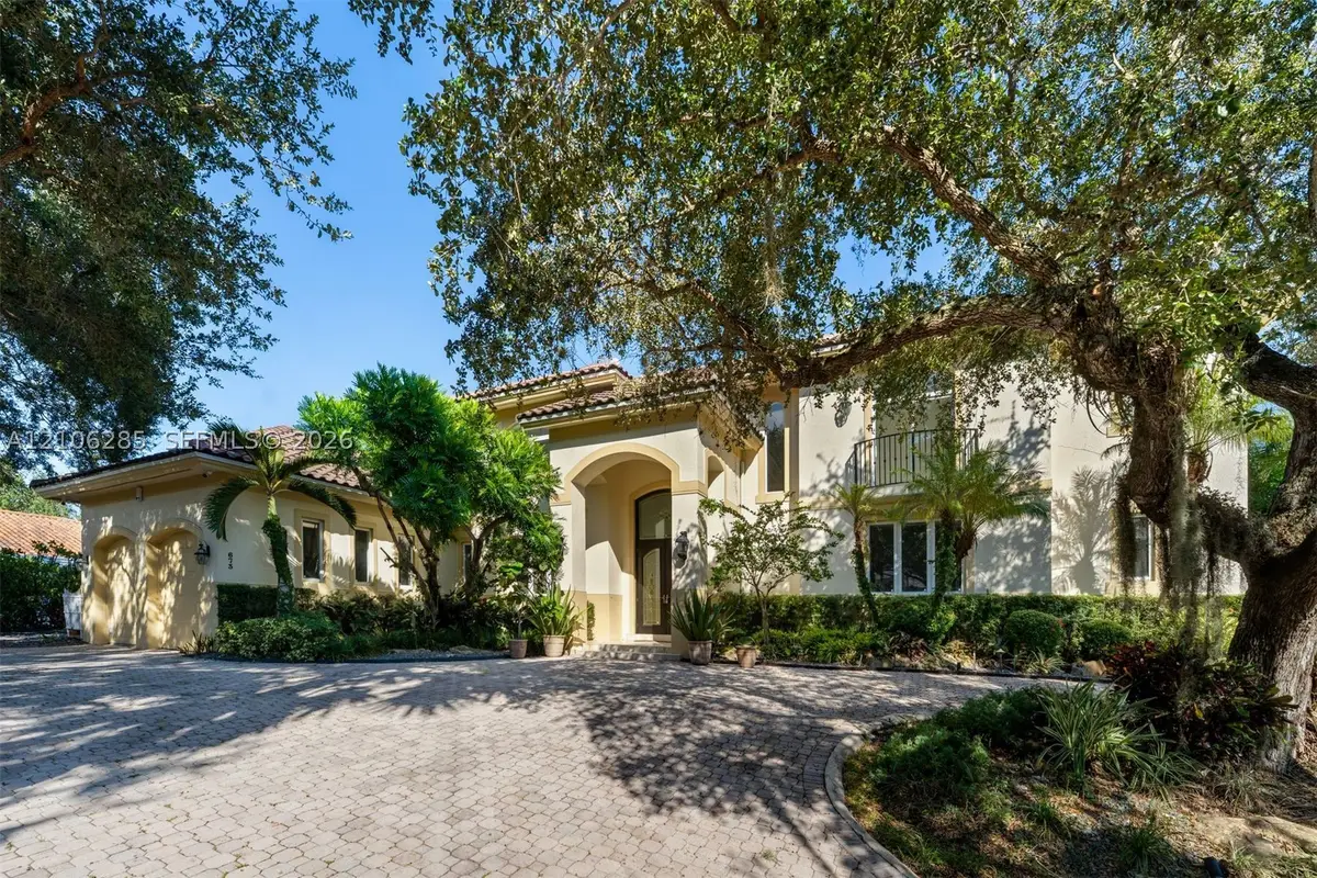 673 Destacada Cir, Coral Gables, FL 33156 - #1