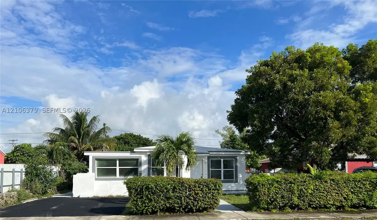 2625 NW 55th St, Miami, FL 33142 - #1