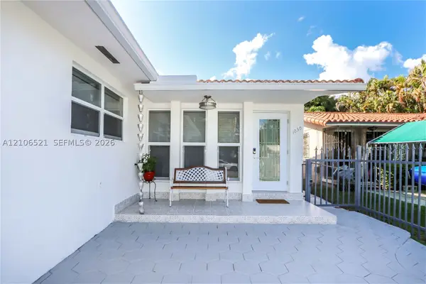 1030 SW 10th Ave, Miami, FL 33130