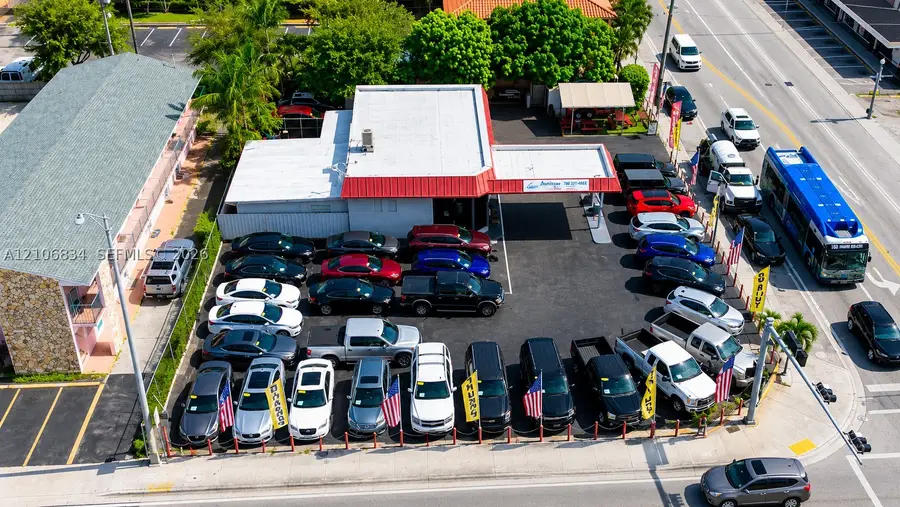 900 Palm Ave, Hialeah, FL 33010 - #2