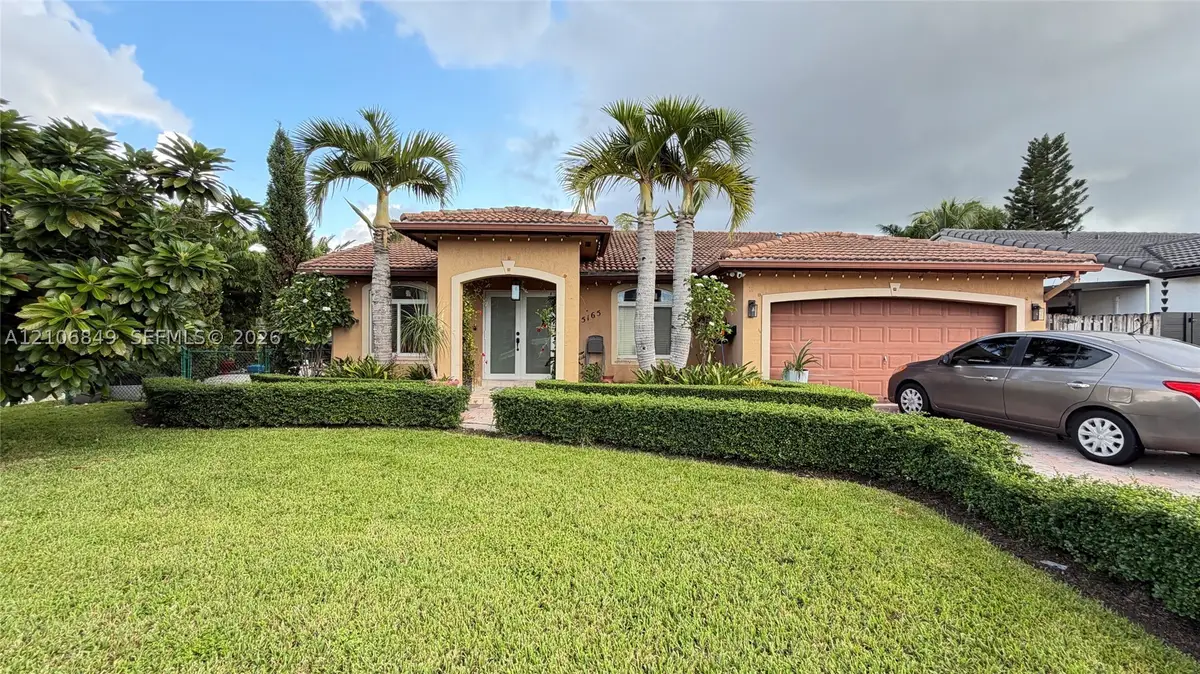 5165 SW 158th Ave, Miami, FL 33185 - #1