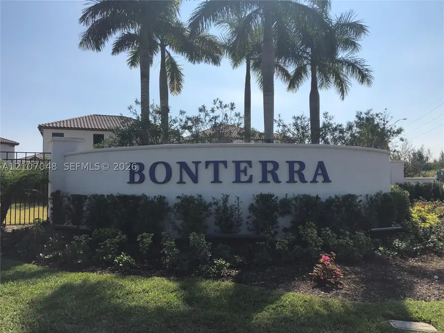 9333 W 33rd Lane #9333, Hialeah Gardens, FL 33018 - #2