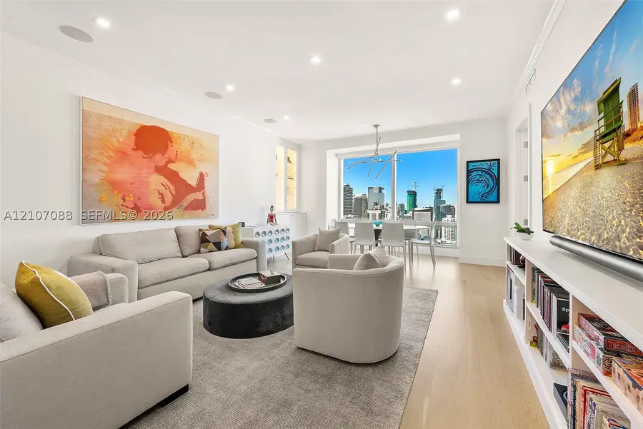 1425 Brickell Ave #51D, Miami, FL 33131 - #2