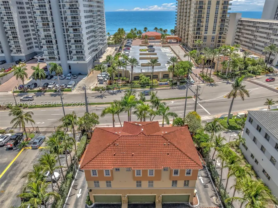 2065 S Ocean Dr #TH1, Hallandale Beach, FL 33009 - #2
