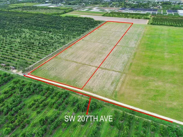 SW 351 STREET Sw 207 Avenue, Unincorporated Dade, FL 33034