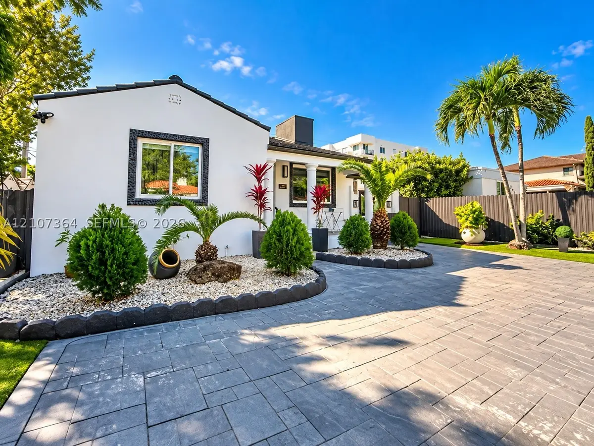 2400 SW 21st Ter, Miami, FL 33145 - #1