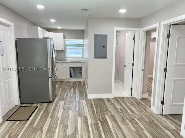 922 NW 2nd St, Miami, FL 33128 - #1