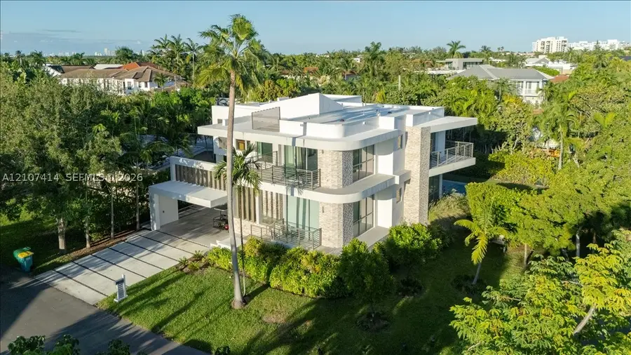 315 Cypress Dr, Key Biscayne, FL 33149 - #2