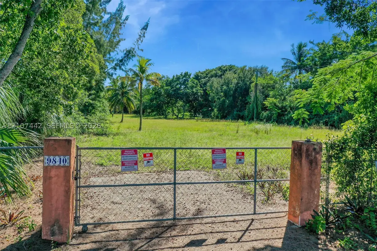 9840 SW 104th St, Miami, FL 33176 - #1