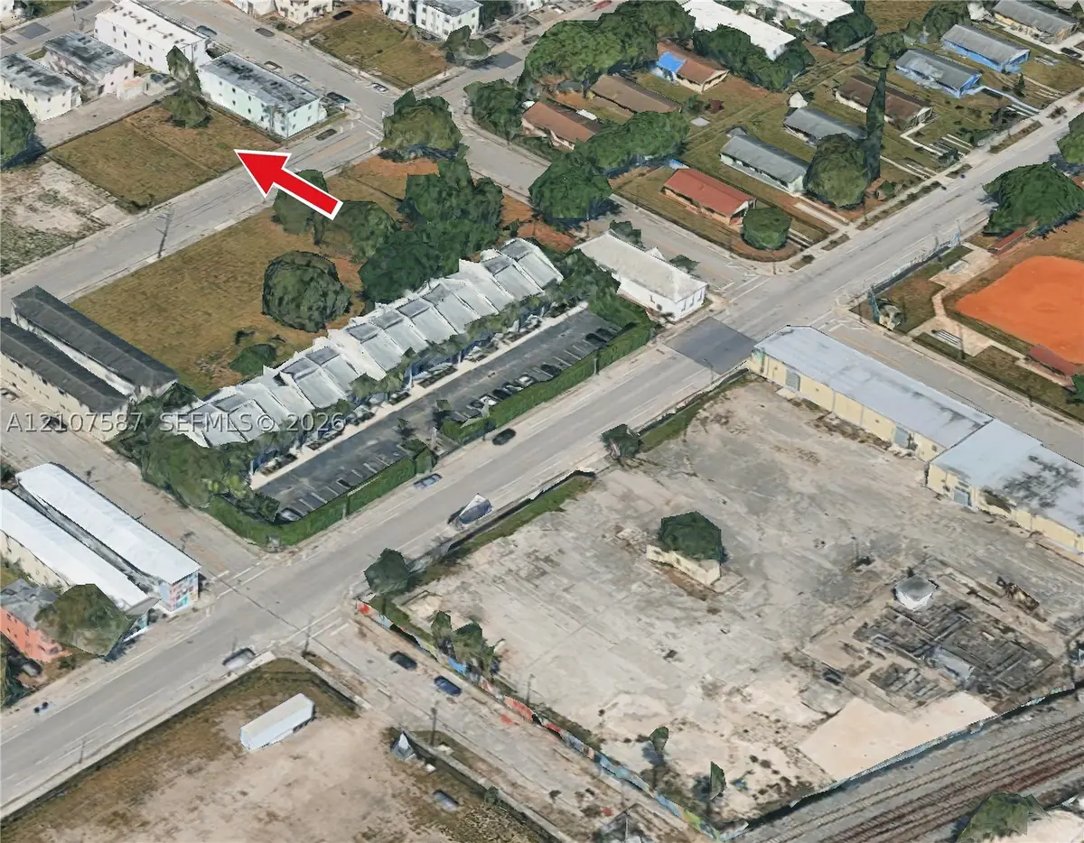 1646 NW 1st Ct, Miami, FL 33136 - #1