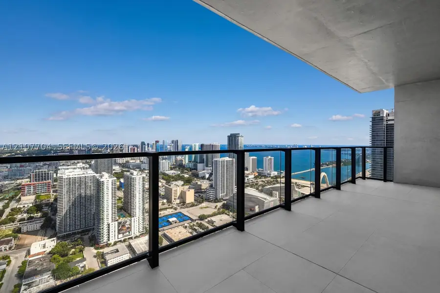 20 NE 11th #5201, Miami, FL 33132 - #2