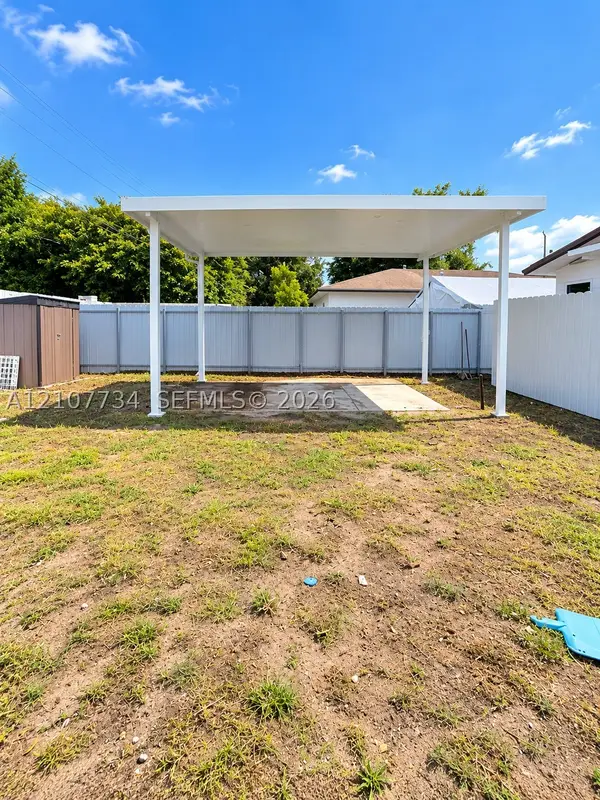 3080 NW 48th Ter, Miami, FL 33142
