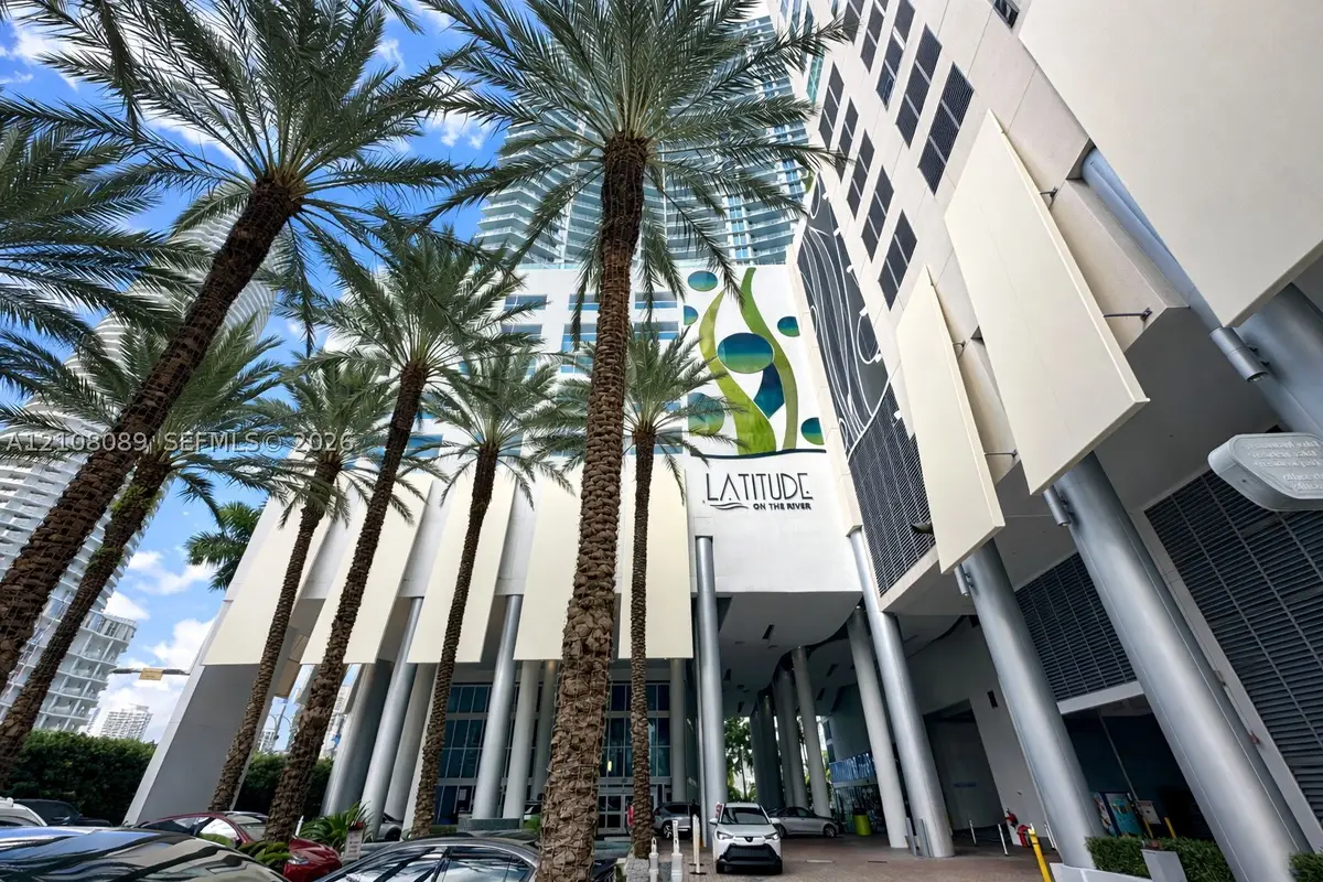 185 SW 7th St #3608, Miami, FL 33130 - #1