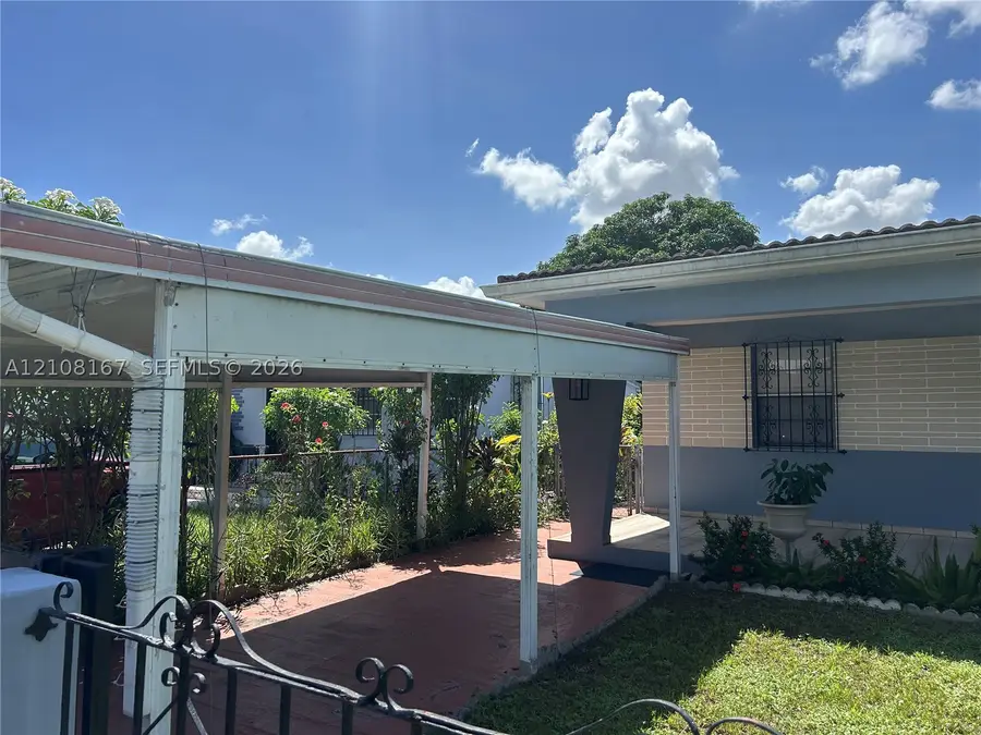 682 W 37th St, Hialeah, FL 33012 - #2