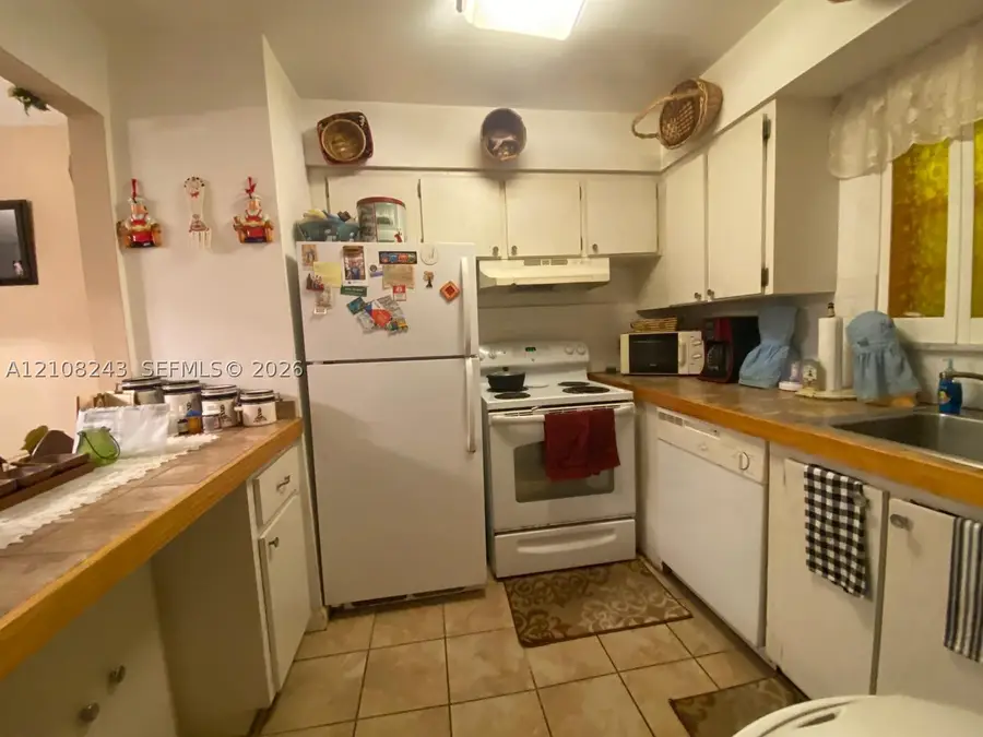6505 Winfield Blvd #B-16, Margate, FL 33063 - #3