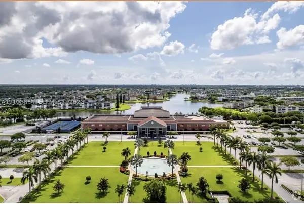 321 Fanshaw H #321, Boca Raton, FL 33434