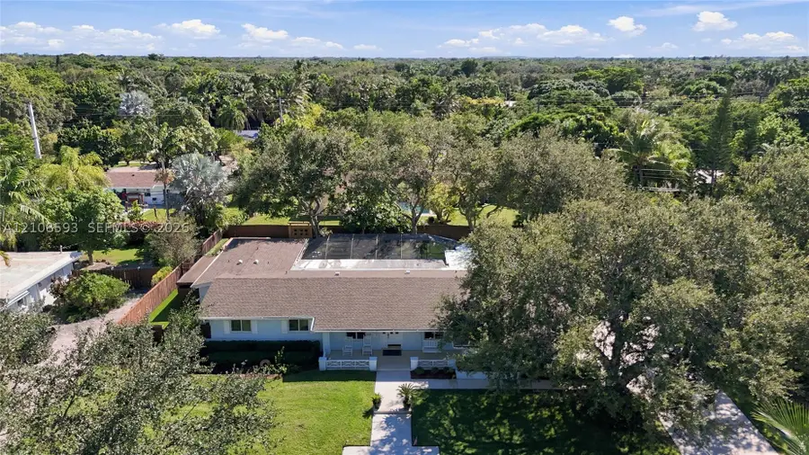 8230 SW 151st St, Palmetto Bay, FL 33158 - #2