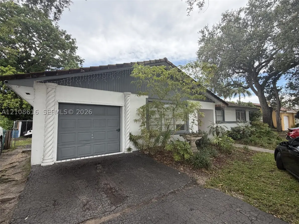 7245 SW 140th Ct, Miami, FL 33183 - #1