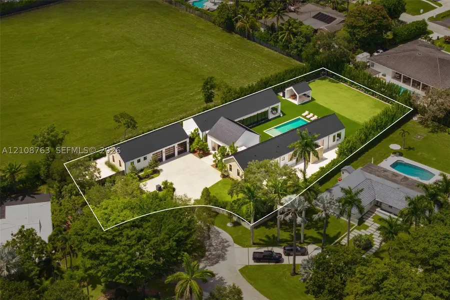 6973 SW 151st St, Palmetto Bay, FL 33158 - #2
