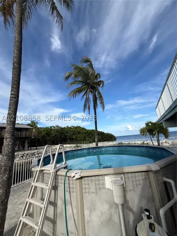 172 Valois Blvd, Key Largo, FL 33037