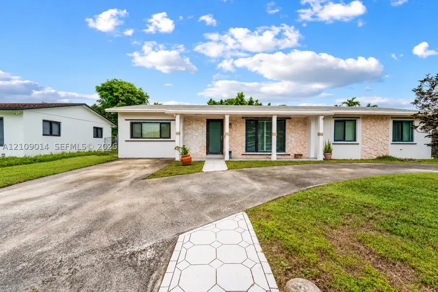 15245 SW 108th Ct, Miami, FL 33157 - #2