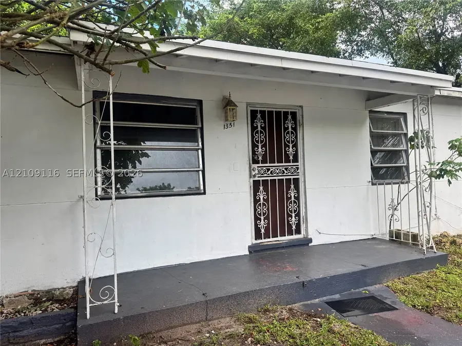 1351 NE 149th St, Miami, FL 33161 - #2