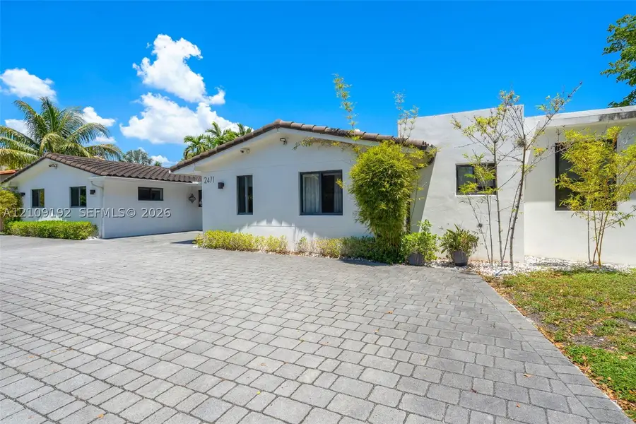 2471 NE 201st St, Miami, FL 33180 - #3