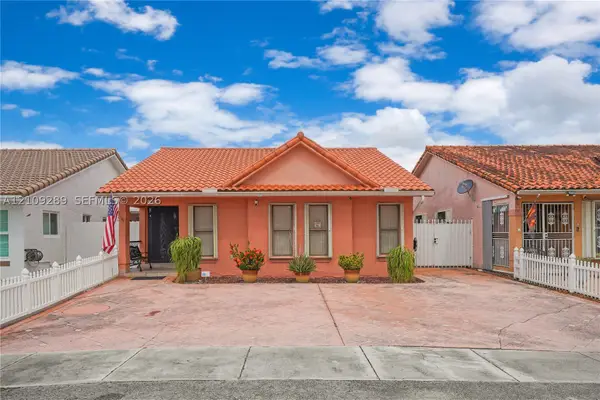 10241 NW 125th St, Hialeah Gardens, FL 33018